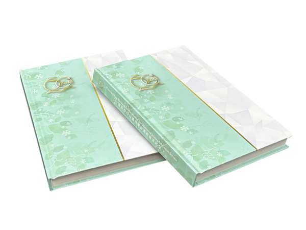 精裝書(shū)籍/紀(jì)念冊(cè)/手冊(cè)/游記/影集出版印刷
