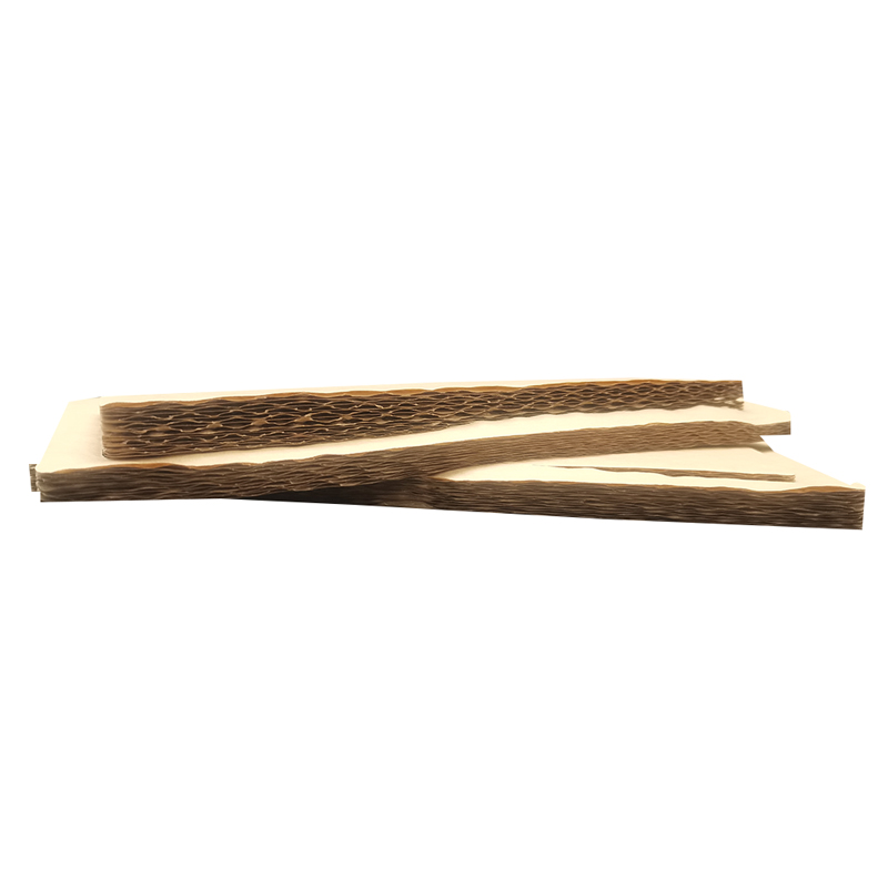 批發(fā)多層紙墊板裁切開窗蜂窩緩沖網(wǎng)格紙板